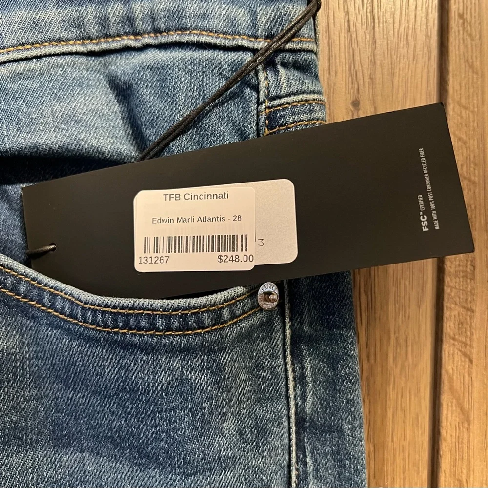 NWT Anthropologie EDWIN Marli Wide Leg Jeans Sz 28 Wash Atlantis 32 Inch Inseam - Picture 4 of 5